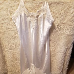 Vintage Maidenform long nightgown